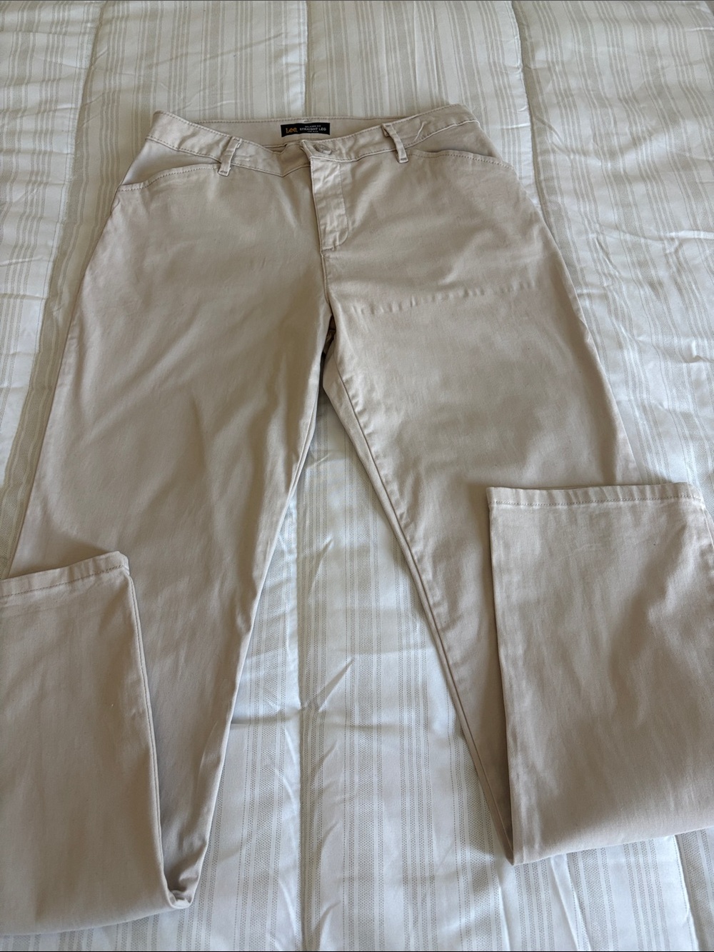 Lee Men's Light Beige Chino Pants